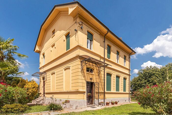 Casa quadrilocale in vendita in Via Tetti Pertusio, Revello