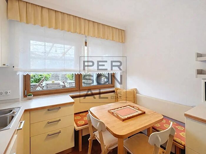 Appartamento con 7 locali in vendita in Salorno