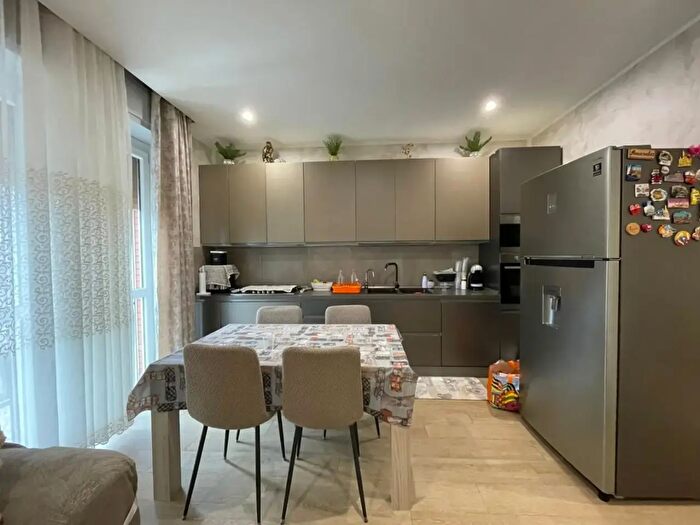 Appartamento quadrilocale in vendita in Via Barcella, Chiari