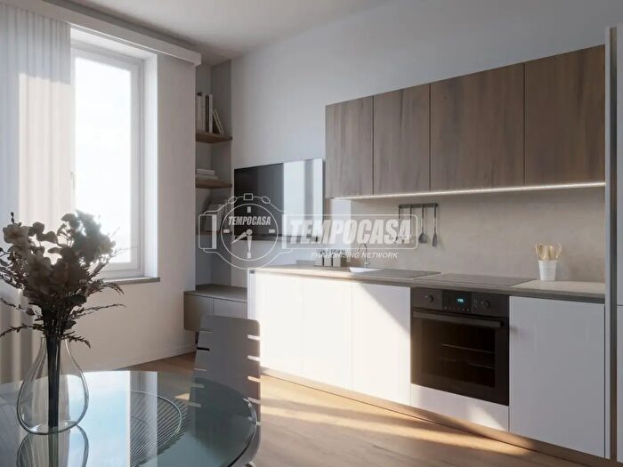 Appartamento bilocale in vendita in Via Musinè, Torino