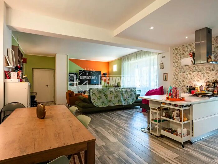 Appartamento trilocale in vendita in Via Don Bosco, Civitanova Marche