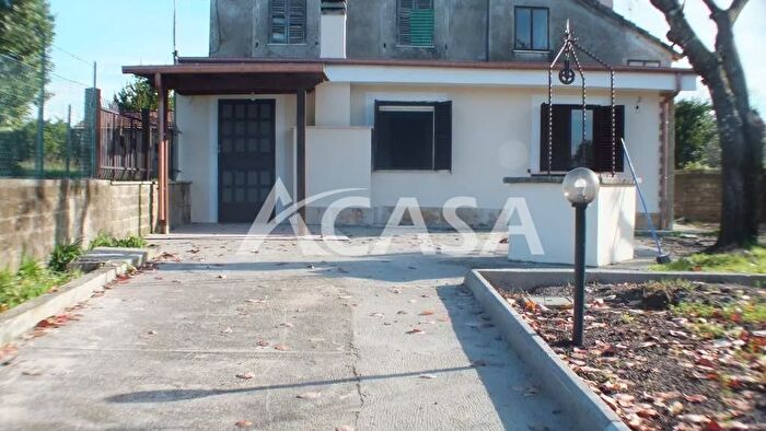 Casa trilocale in vendita in Velletri