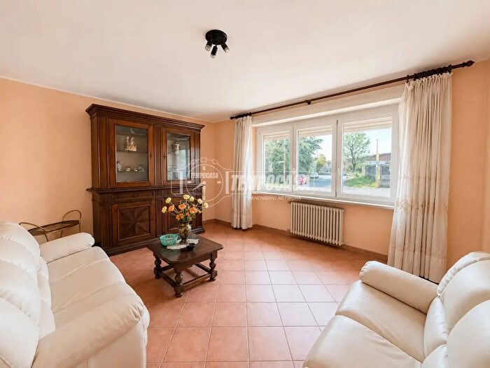 Appartamento quadrilocale in vendita in Via Milano, Biella