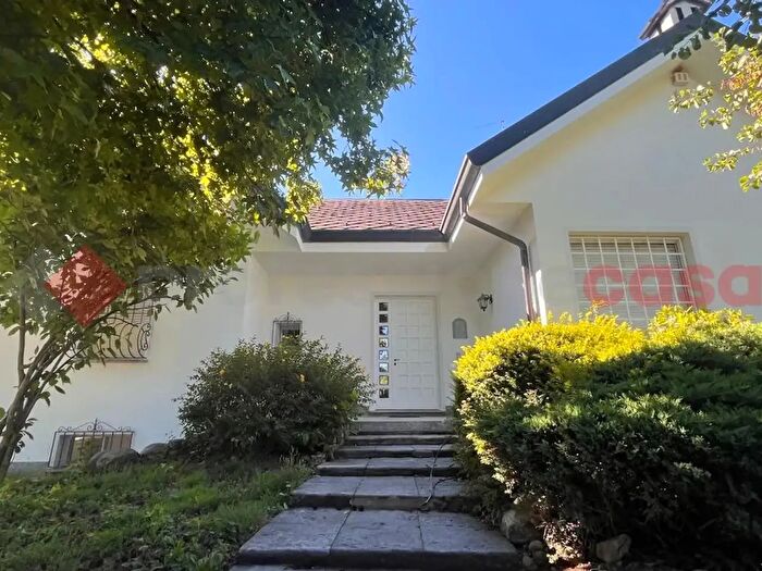 Casa quadrilocale in vendita in Via San Sebastiano, Parabiago