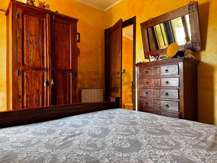 Casa con 7 locali in vendita in Via Michelangelo, Ploaghe