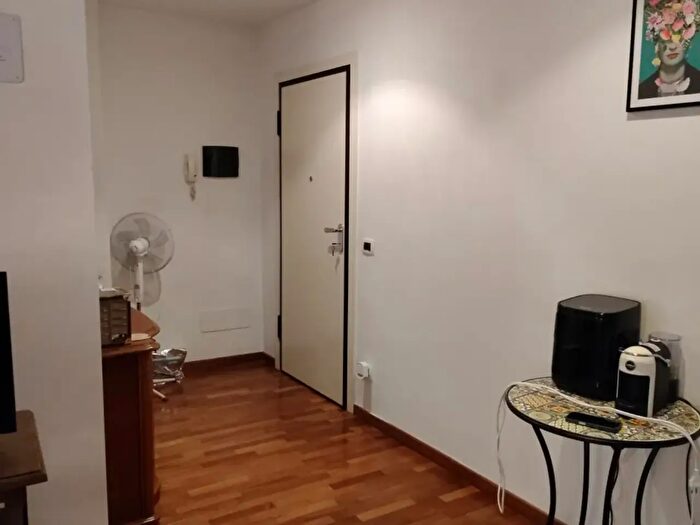 Appartamento bilocale in affitto in Va Pizzecolli, Ancona