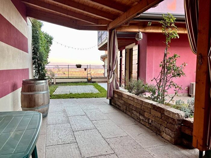 Casa con 5 locali in affitto in Centro, Sona