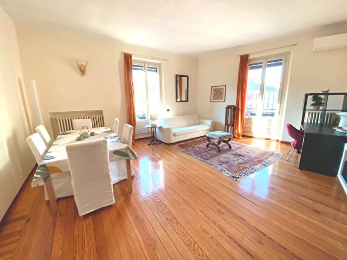 Appartamento trilocale in affitto in Via Archimede, Indipendenza, Milano