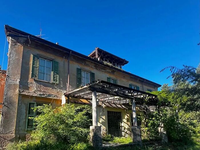 Casa con 16 locali in vendita in M d'Azeglio, Cassano D'Adda