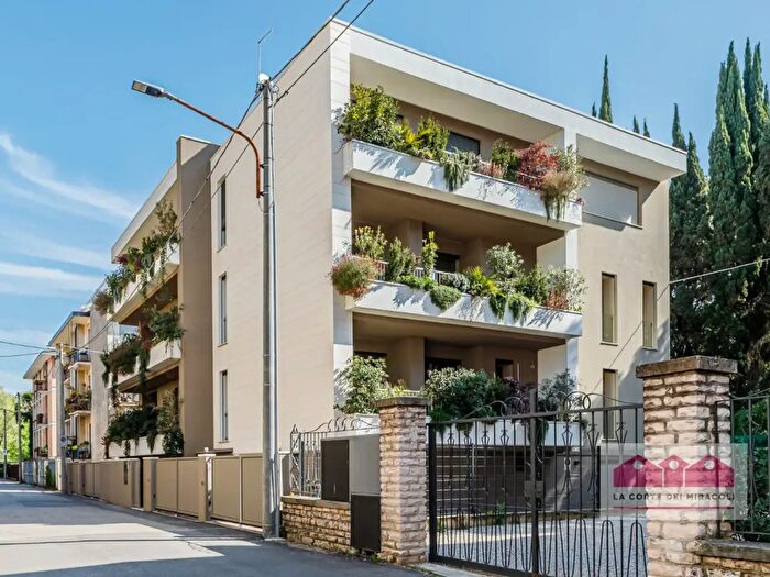 Appartamento quadrilocale in vendita in Contrà Vittorio Veneto, Vicenza