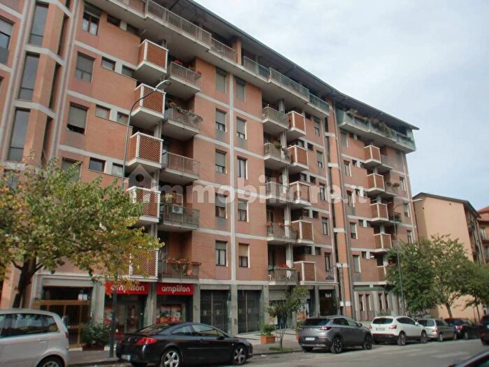 Appartamento trilocale in affitto in Via Giuseppe Mazzini, Centro, Potenza