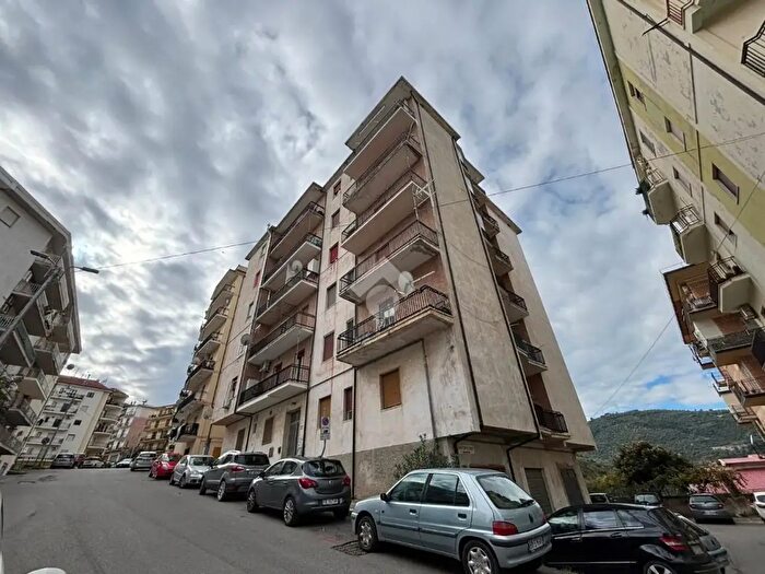 Appartamento quadrilocale in vendita in Viale Rimembranze, CoriglianoRossano