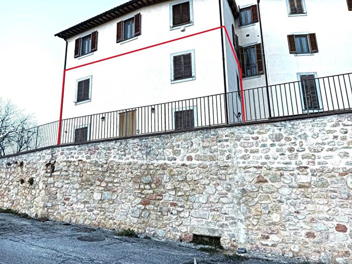 Appartamento con 6 locali in affitto in Località San Martino, Sellano