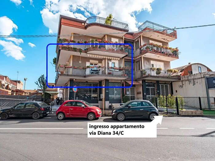 Appartamento con 7 locali in vendita in Via Diana C, Fiumefreddo Di Sicilia