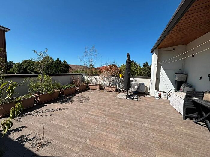 Appartamento bilocale in vendita in Via Zara, Rho