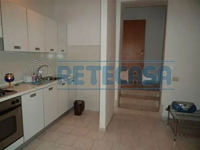 Appartamento bilocale in vendita in Via Pizzecolli, Ancona