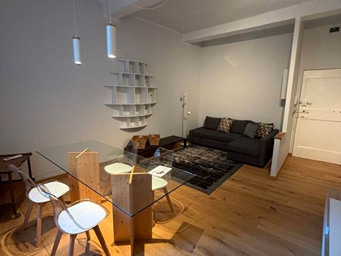 Appartamento trilocale in affitto in Via Fondazza, Santo Stefano, Bologna