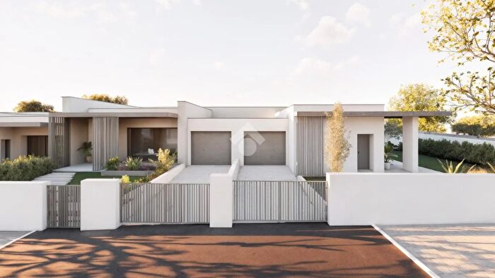 Casa quadrilocale in vendita in Via Gruzza, Sala Baganza