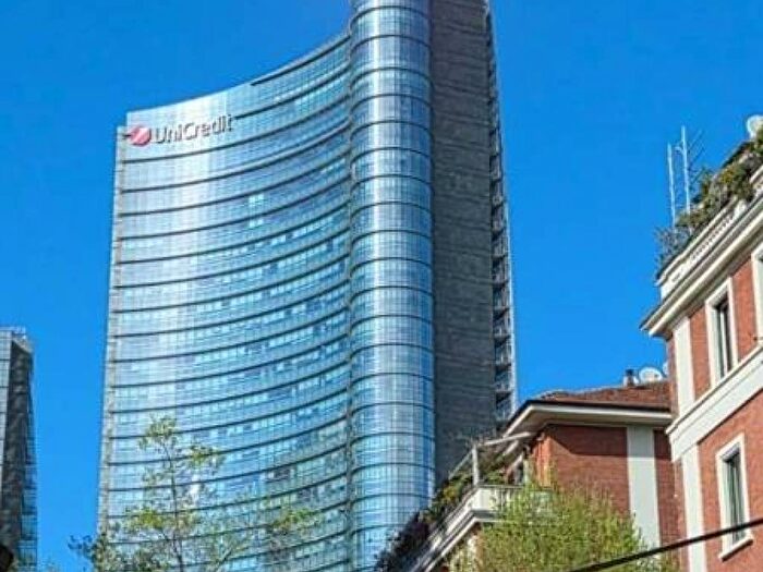 Appartamento trilocale in affitto in Via Carlo De Cristoforis, Garibaldi Corso Como, Milano