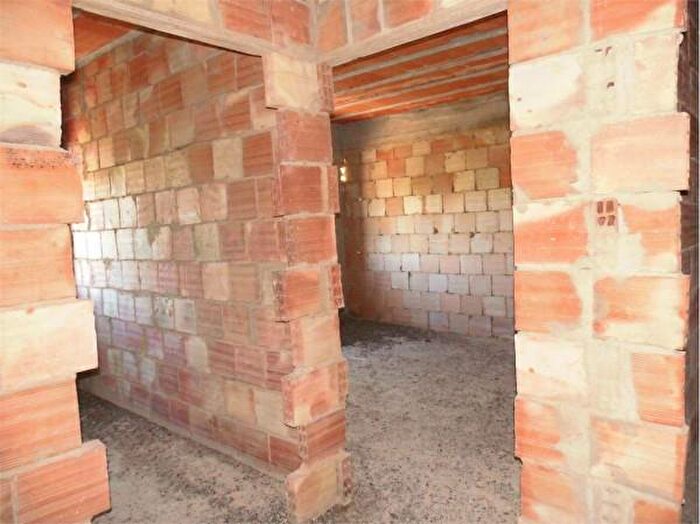 Casa con 6 locali in vendita in Via, Favara