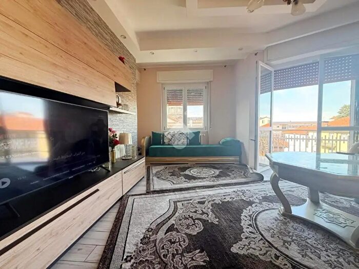 Appartamento con 5 locali in vendita in Via del Circolino, Cislago