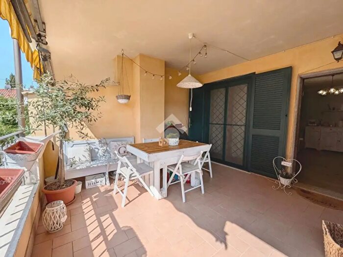 Appartamento quadrilocale in vendita in Via Paolo Fabbri, Ciampino