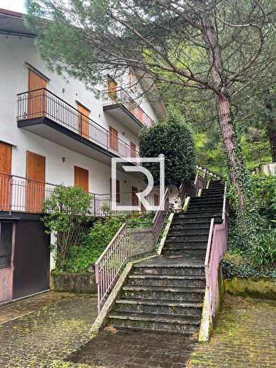 Appartamento trilocale in vendita in Premilcuore