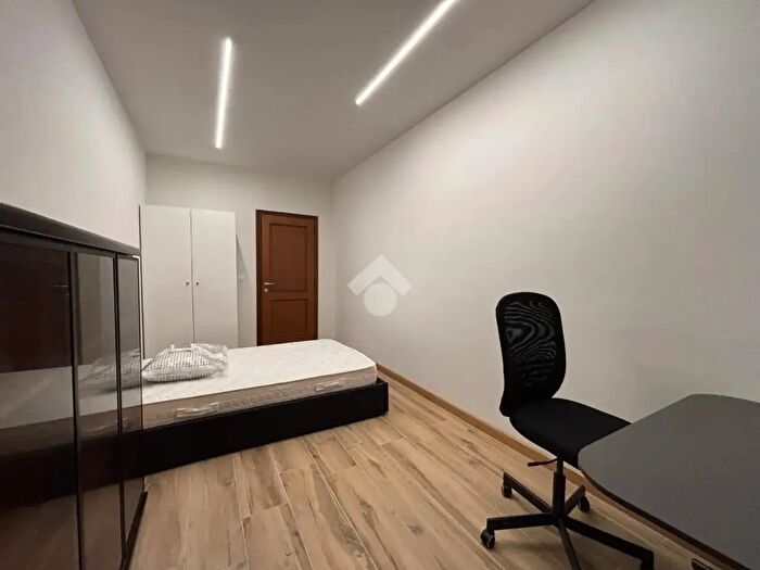 Appartamento con 5 locali in affitto in Via Amerigo Vespucci, Torino
