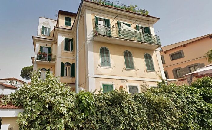 Appartamento bilocale in vendita in Via Vigese, Roma