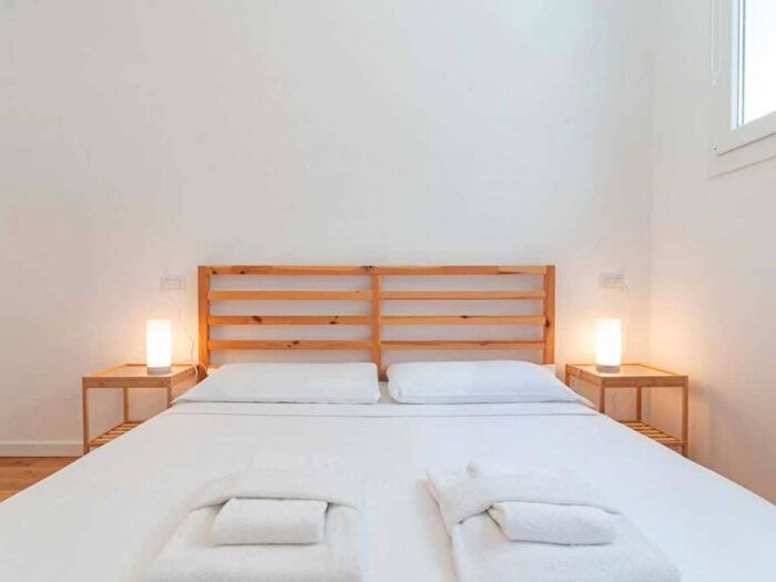 Appartamento bilocale in affitto in Via Fra Bartolomeo, Washington, Milano