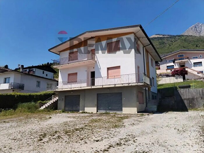 Casa trilocale in vendita in Via Cergnai, Santa Giustina
