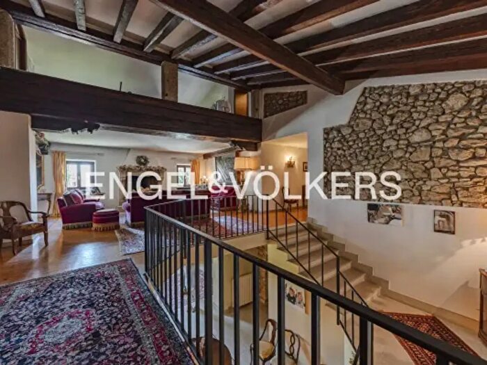 Casa con 6 locali in vendita in Via Casterna, Fumane