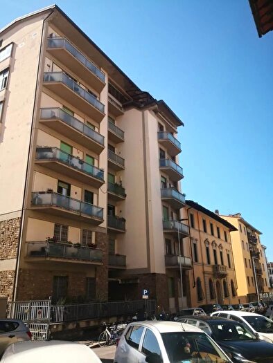 Appartamento quadrilocale in vendita in Via Giovanni Inghirami Firenze, Firenze