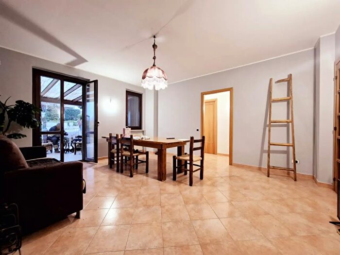 Appartamento con 6 locali in vendita in Montemarciano