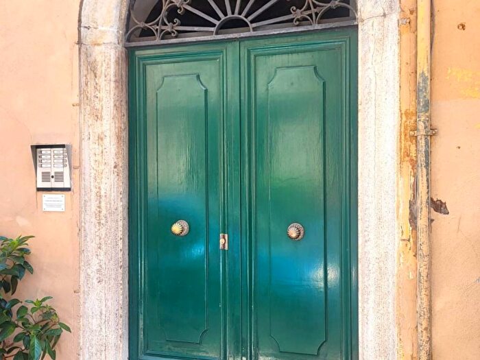 Appartamento monolocale in affitto in Via di Panico, Via Giulia, Roma