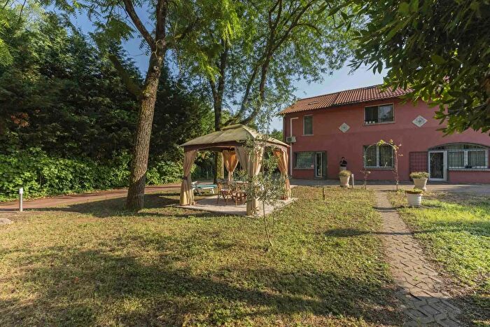 Casa quadrilocale in vendita in Via Boschi, Malalbergo