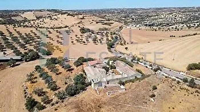 Casa in vendita in Modica, Mineo