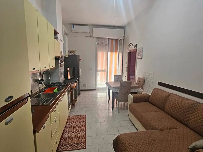 Appartamento bilocale in vendita in Viale Petrarca, Ravenna