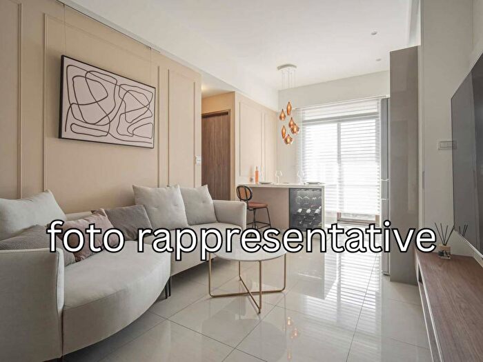 Appartamento con 5 locali in affitto in Via Copernico, Centrale, Milano