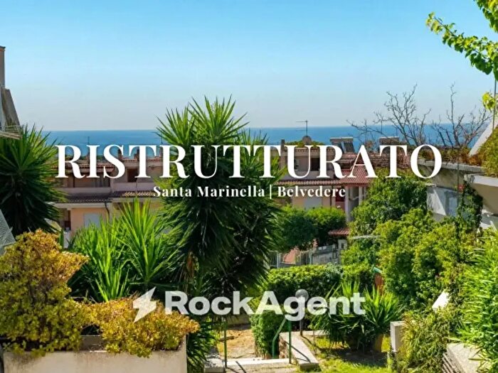 Appartamento trilocale in vendita in Via Elcetina, Santa Marinella