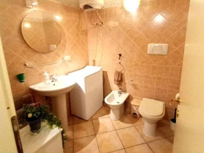 Appartamento bilocale in affitto in Via Corte dAppello, Castello, Cagliari