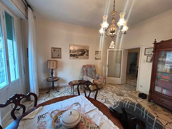 Appartamento quadrilocale in vendita in Firenze