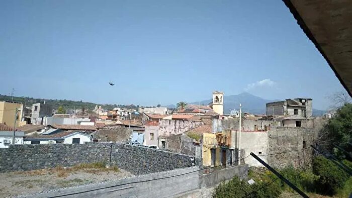 Appartamento trilocale in vendita in Via Piero Patti, Patti