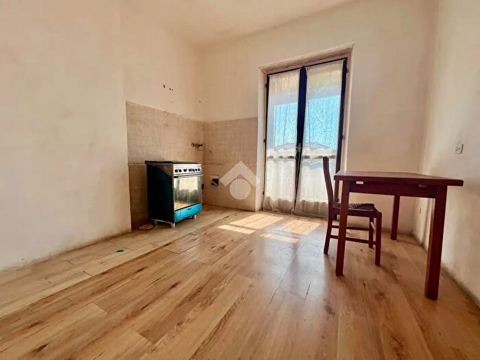 Appartamento trilocale in vendita in Via Carlotti, Verona