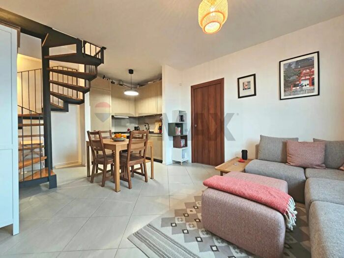 Appartamento trilocale in vendita in Via Principale, Borgarello