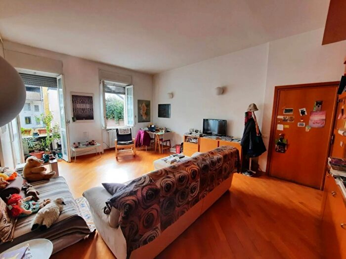 Appartamento trilocale in vendita in Via San Vincenzo Milano, Milano