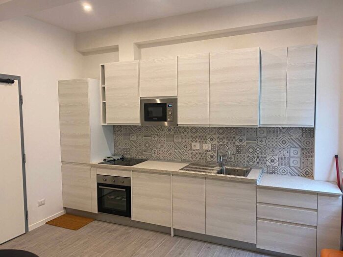 Appartamento bilocale in affitto in Strada Massimo dAzeglio, Parco Ducale Oltretorrente, Parma