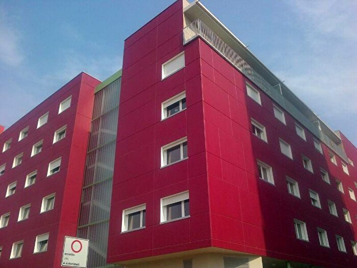 Appartamento bilocale in affitto in Via Enrico Cosenz, Bovisa, Milano