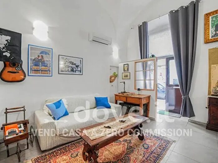 Appartamento trilocale in vendita in Via Plebiscito, Catania