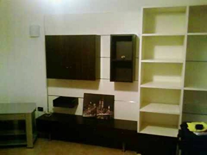 Appartamento trilocale in affitto in Piazza Ottobre, Magliano DeMarsi, Magliano de Marsi